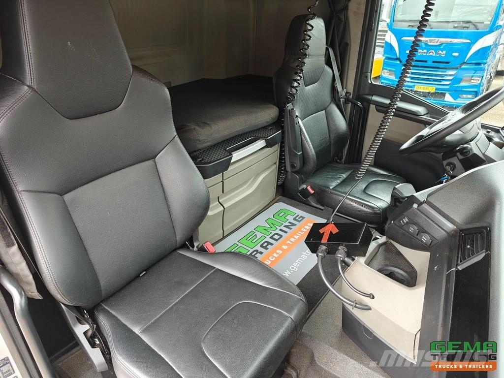 MAN TGS 33.510 6x6 HydroDrive Sleeper Cab Euro6D + Pal За превоз на дървени трупи