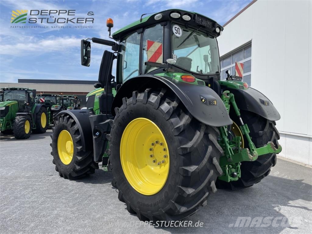 John Deere 6230R Další