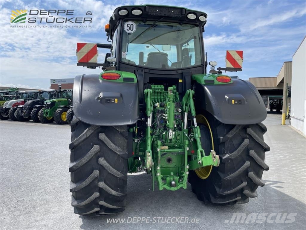 John Deere 6230R Další