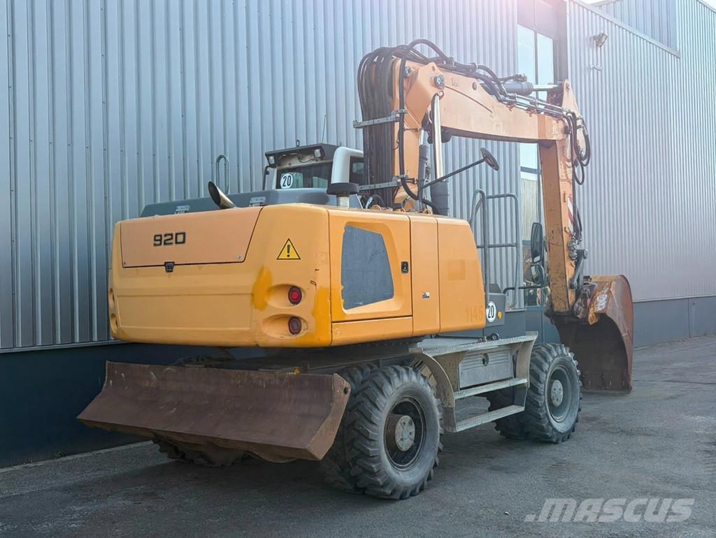 Liebherr A920 Litronic Εκσκαφείς με τροχούς - λάστιχα