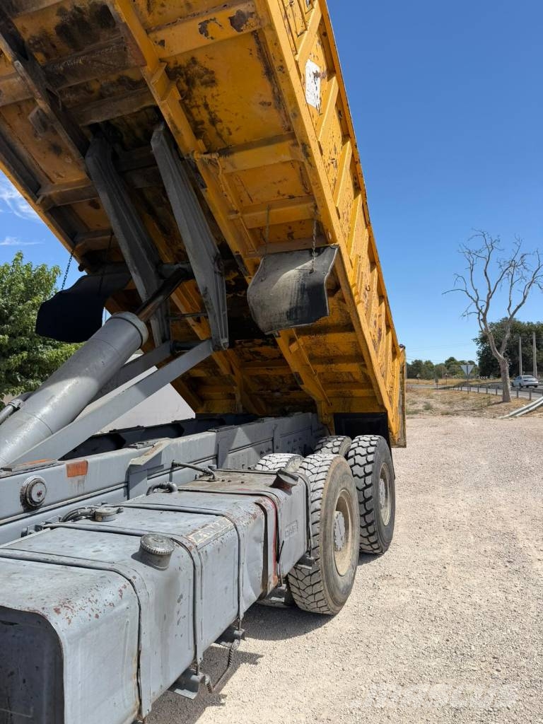 Pegaso 2331K dumper 6x4 centauro carrillero شاحنات قلابة