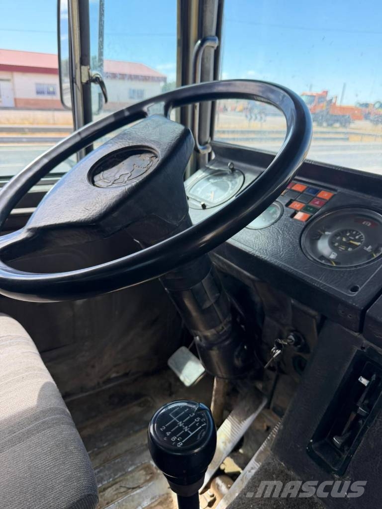 Pegaso 2331K dumper 6x4 centauro carrillero شاحنات قلابة