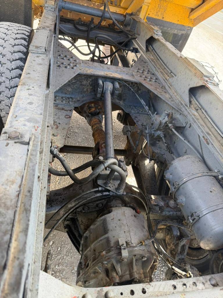 Pegaso 2331K dumper 6x4 centauro carrillero شاحنات قلابة