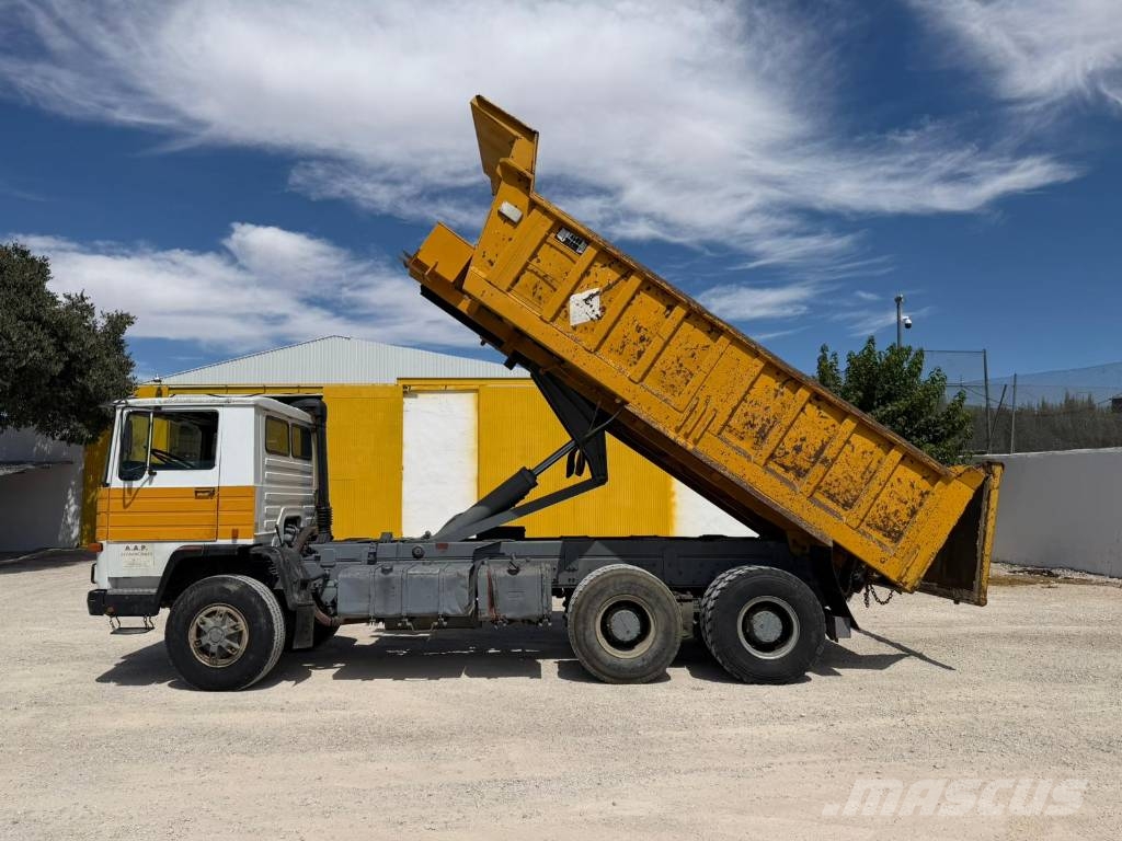 Pegaso 2331K dumper 6x4 centauro carrillero شاحنات قلابة