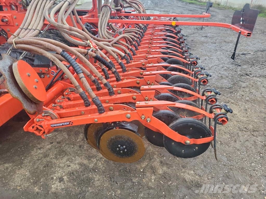 Kuhn Espro 6000 R مثاقيب