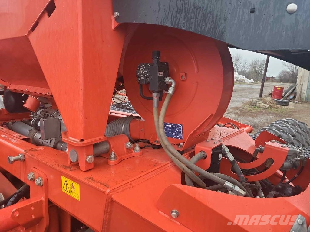 Kuhn Espro 6000 R مثاقيب