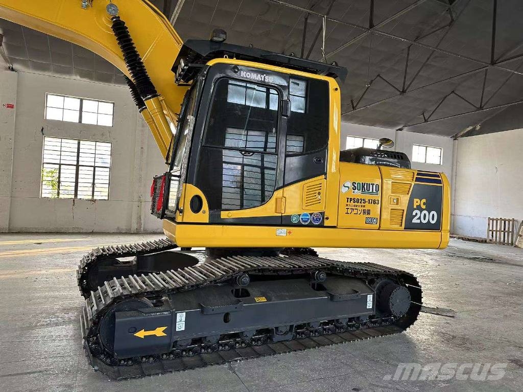 Komatsu PC 200 LC-8 履带挖掘机