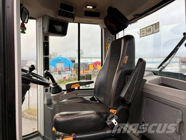 JCB 419 S Pale gommate