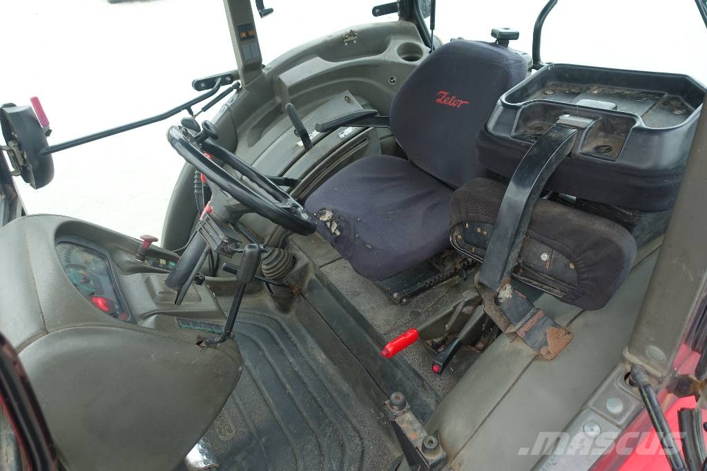 Zetor 8441 Proxima الجرارات