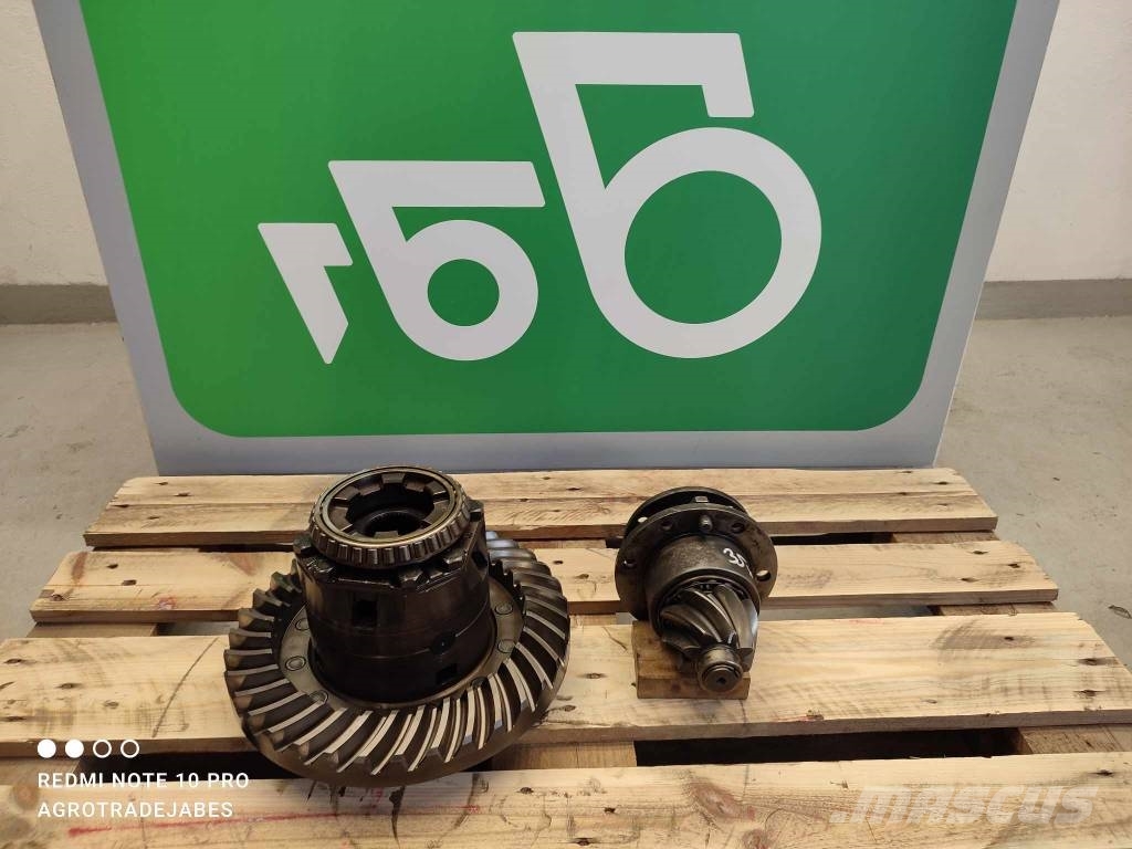 Fermec 860 (8x35) differential Ašys
