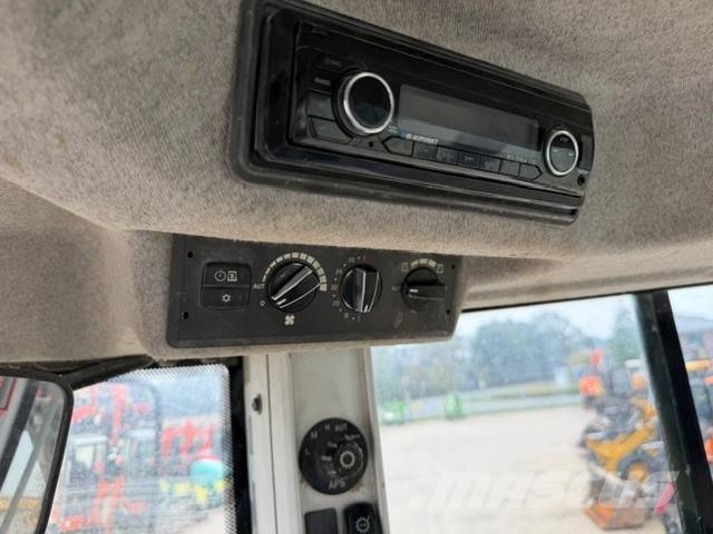Volvo L 180 F Kolesni nakladalci