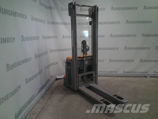 Jungheinrich EJC 214z Ledestablere