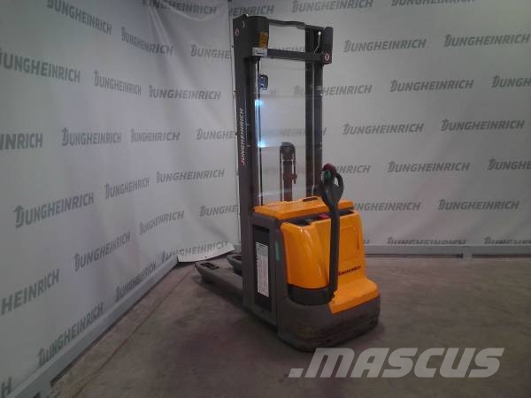 Jungheinrich EJC 214z Ledestablere