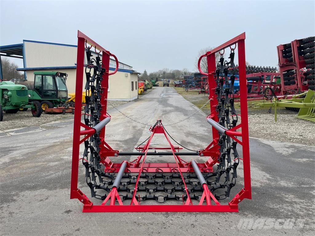 Wiesenegge 6 Meter / 4 reihig Sonderpreis ! Stroje na sklizeň pícnin-příslušenství