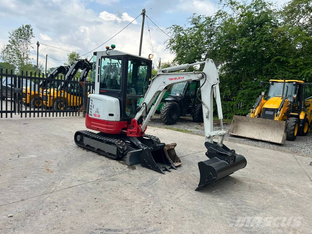 Takeuchi TB 23 R Miniescavatori