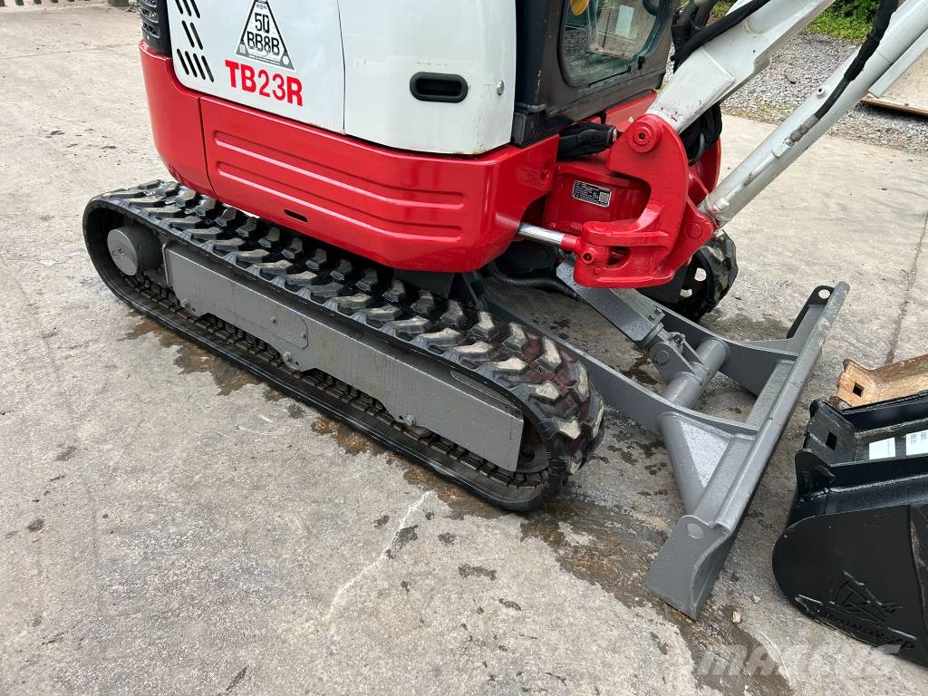 Takeuchi TB 23 R Miniescavatori