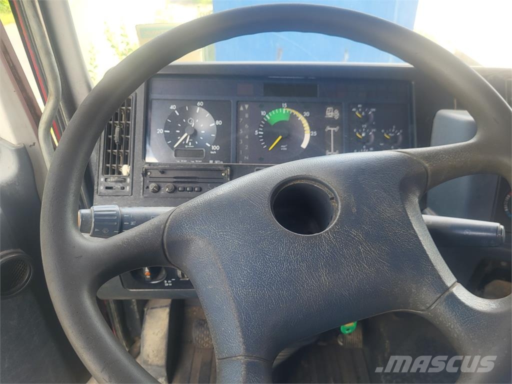 Mercedes-Benz ACTROS 3243 8X4 + HR Platformos/ Pakrovimas iš šono