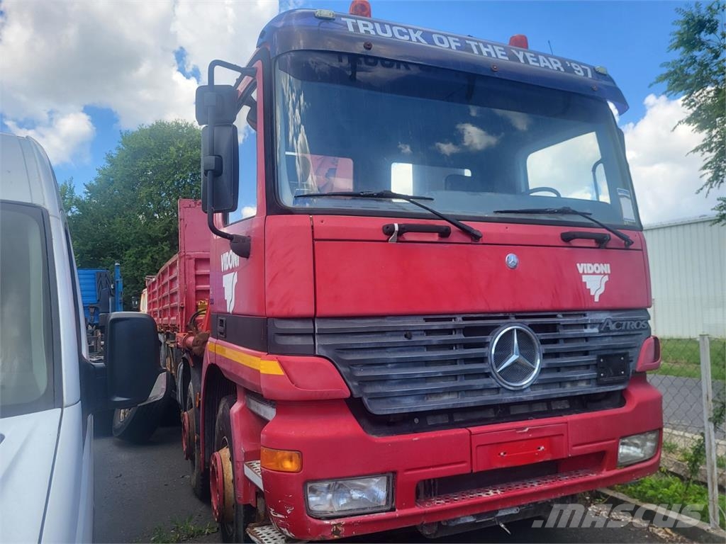 Mercedes-Benz ACTROS 3243 8X4 + HR Platformos/ Pakrovimas iš šono