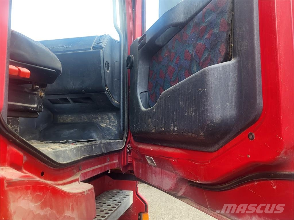 Mercedes-Benz ACTROS 3243 8X4 + HR Platformos/ Pakrovimas iš šono