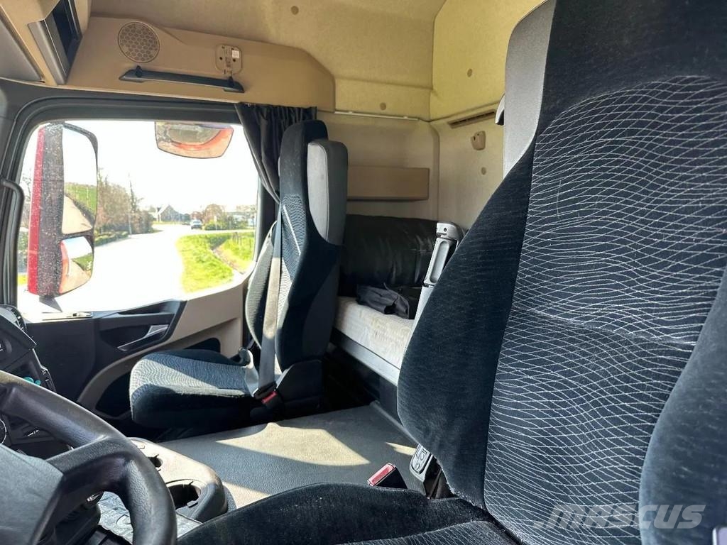 Mercedes-Benz Actros Седельные тягачи