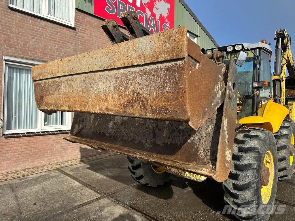 New Holland LB115B , CE, 240 MM MULTI PURPOSE LOADER BUCKET, 8 لوادر ذات جرافات عكسية