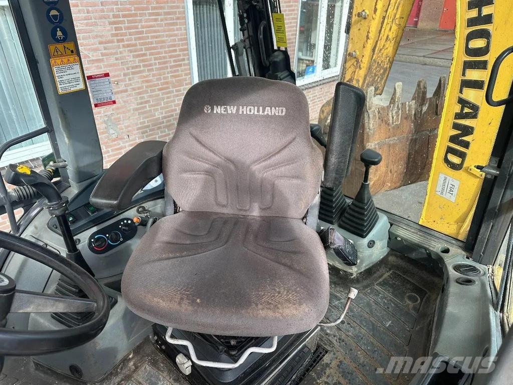 New Holland LB115B , CE, 240 MM MULTI PURPOSE LOADER BUCKET, 8 لوادر ذات جرافات عكسية
