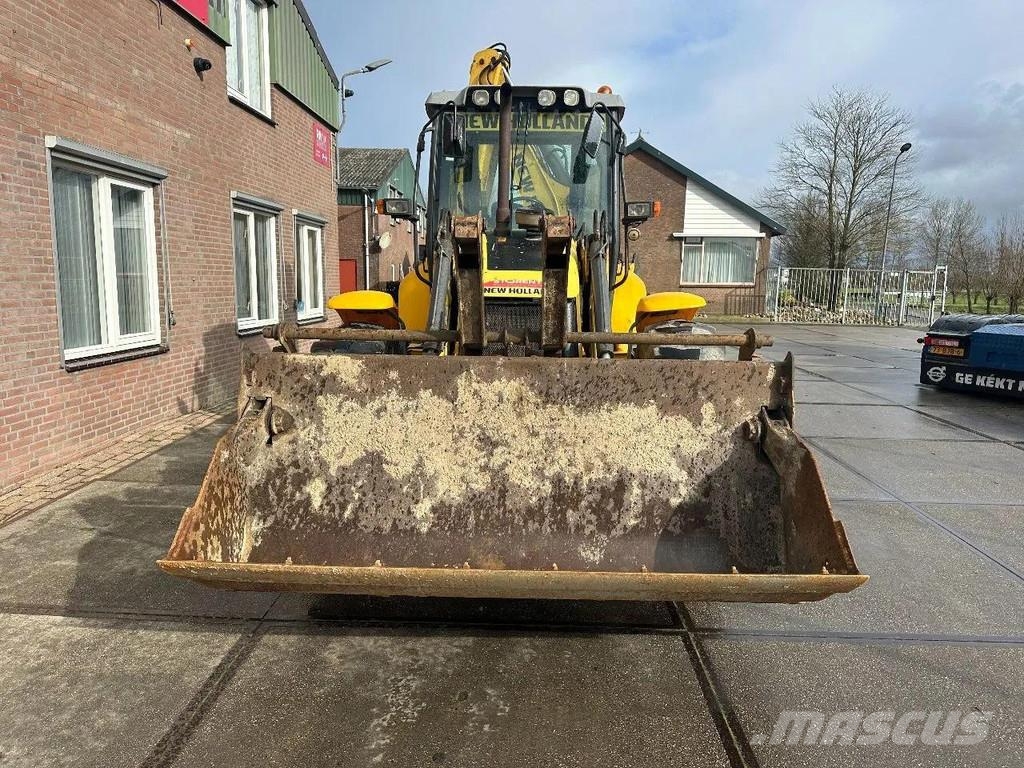 New Holland LB115B , CE, 240 MM MULTI PURPOSE LOADER BUCKET, 8 لوادر ذات جرافات عكسية