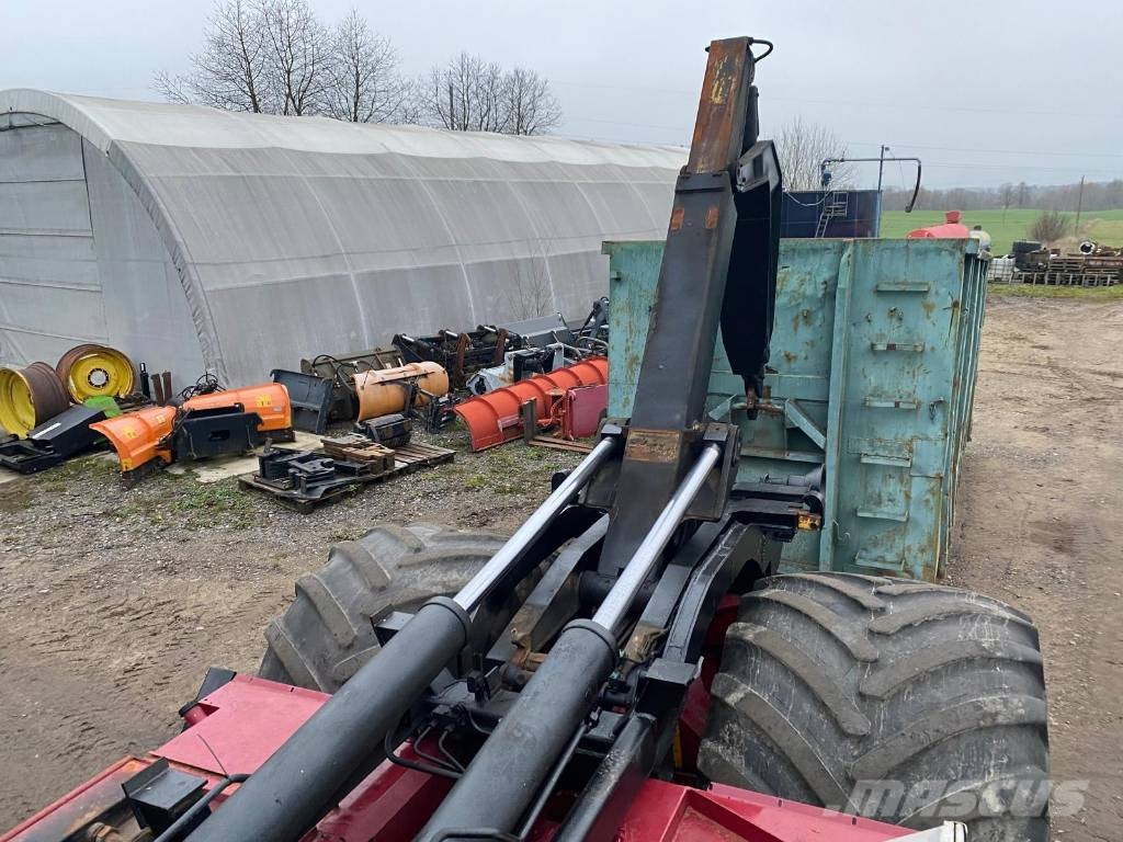 Vredo Greentec VT3326 Traktoriai