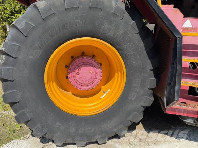 Vredo Greentec VT3326 Traktoriai