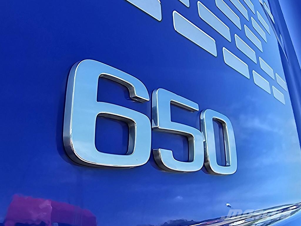 Volvo FH 16.650 6X4 RETARDER XENON Prime Movers