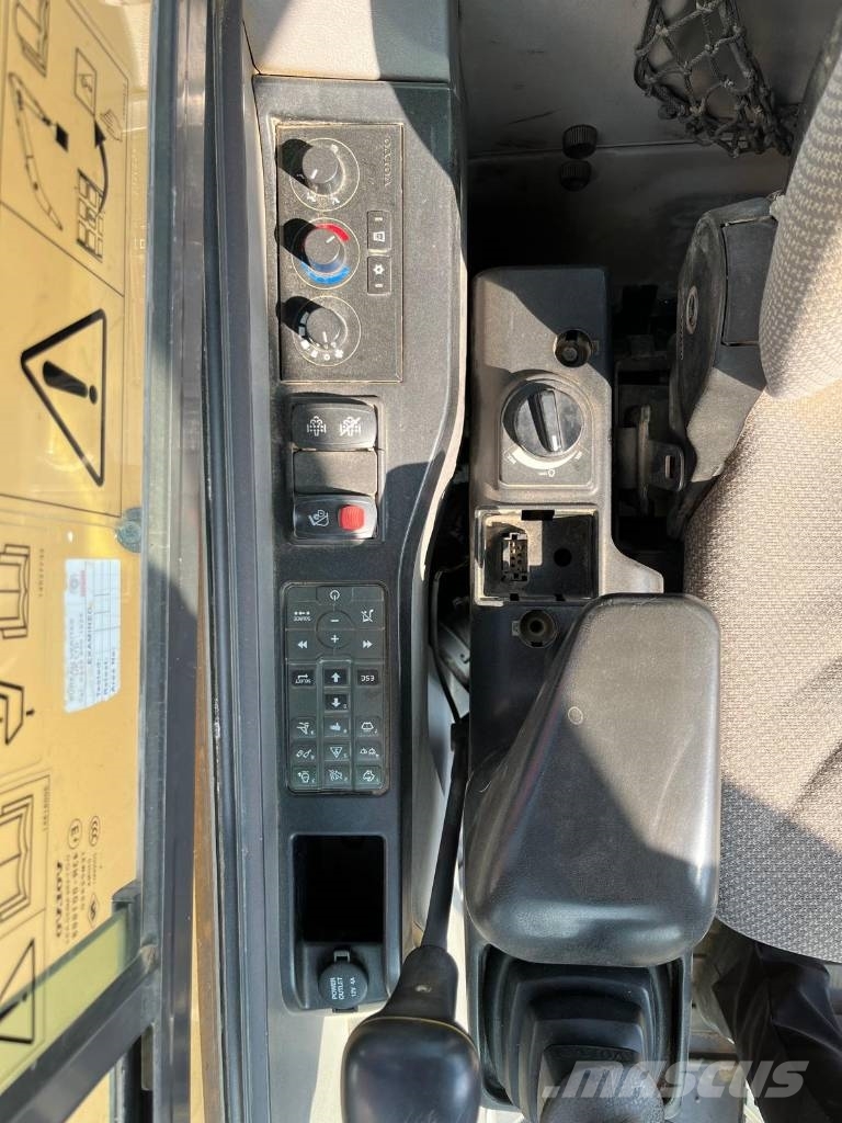 Volvo ECR 88 D Väikeekskavaatorid 7t-12t