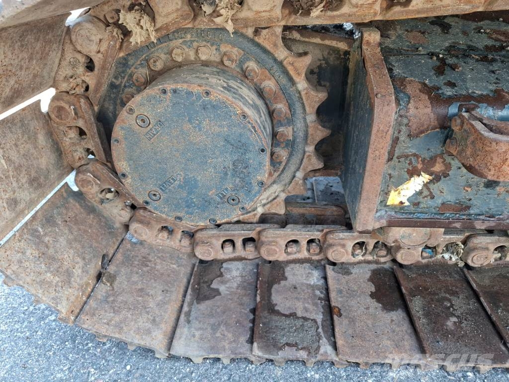 Hyundai Robex 145 LCR-9 A Гусеничні екскаватори