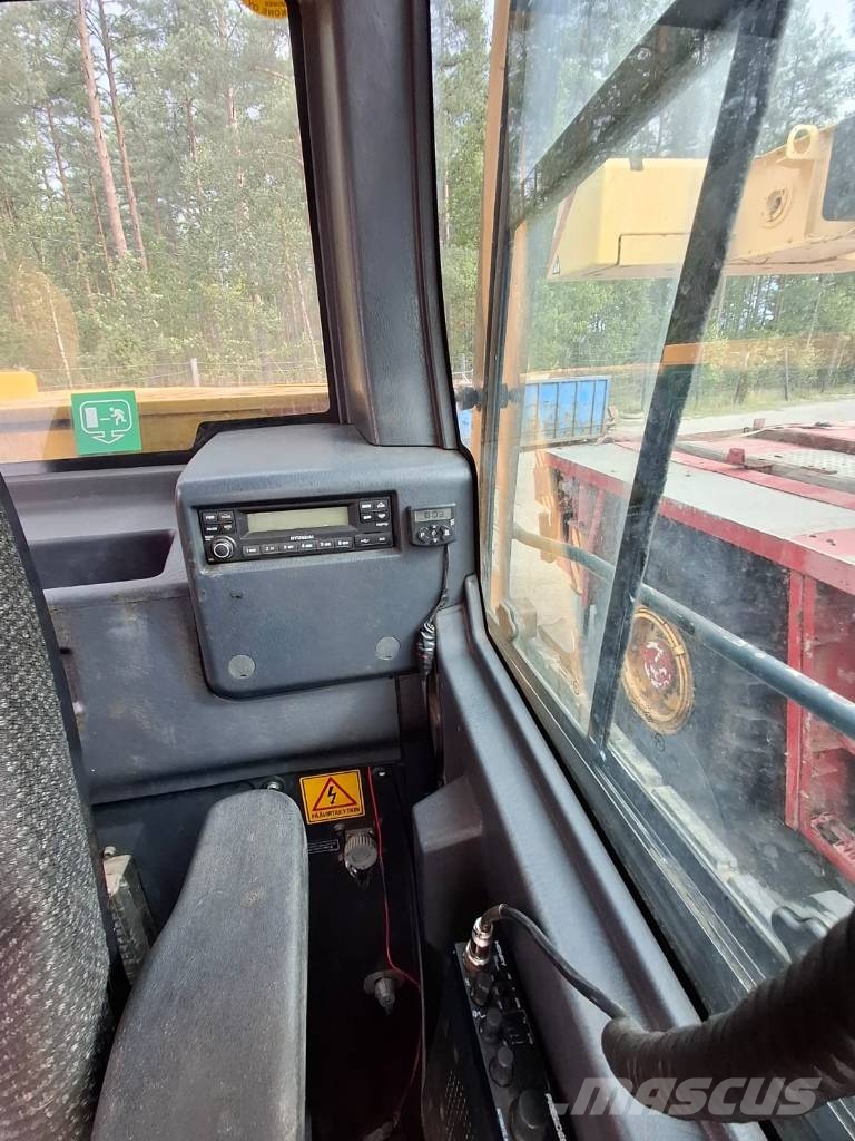 Hyundai Robex 145 LCR-9 A Гусеничні екскаватори