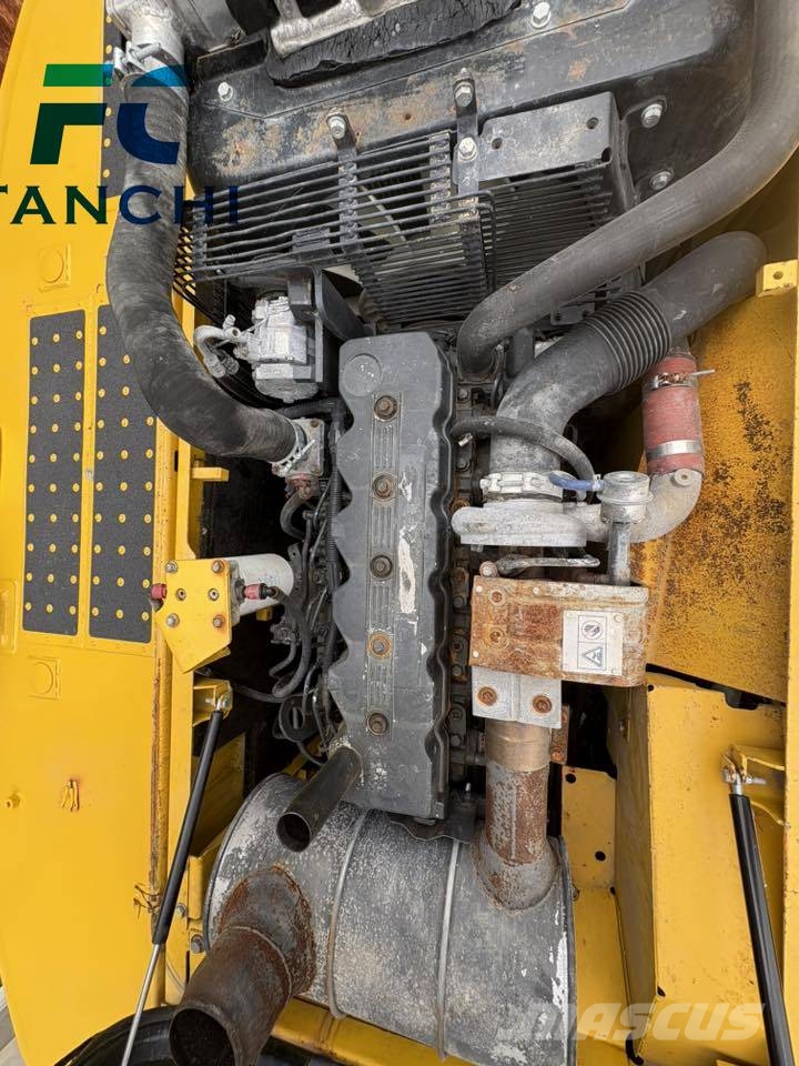 Komatsu PC 240 LC Верижен екскаватор