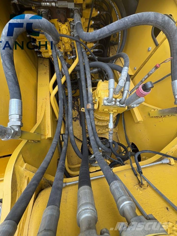 Komatsu PC 240 LC Верижен екскаватор
