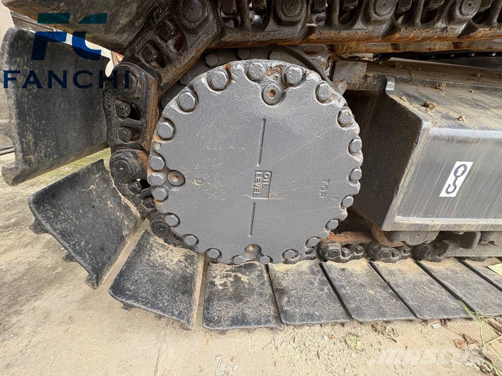 Komatsu PC 240 LC Верижен екскаватор
