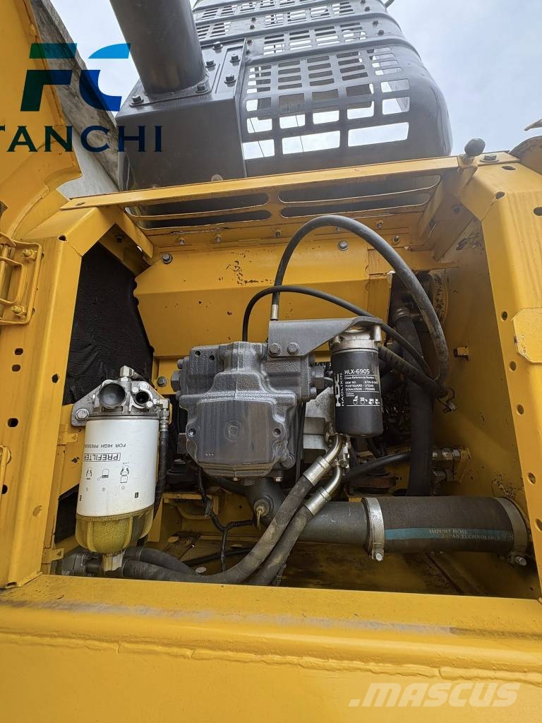 Komatsu PC 240 LC Верижен екскаватор