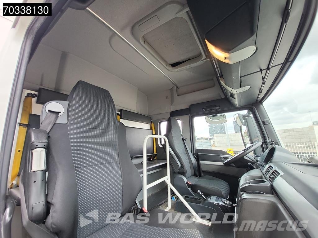 MAN TGS 18.360 4X2 19tonner Driving School Automatic D Camiones con caja de remolque