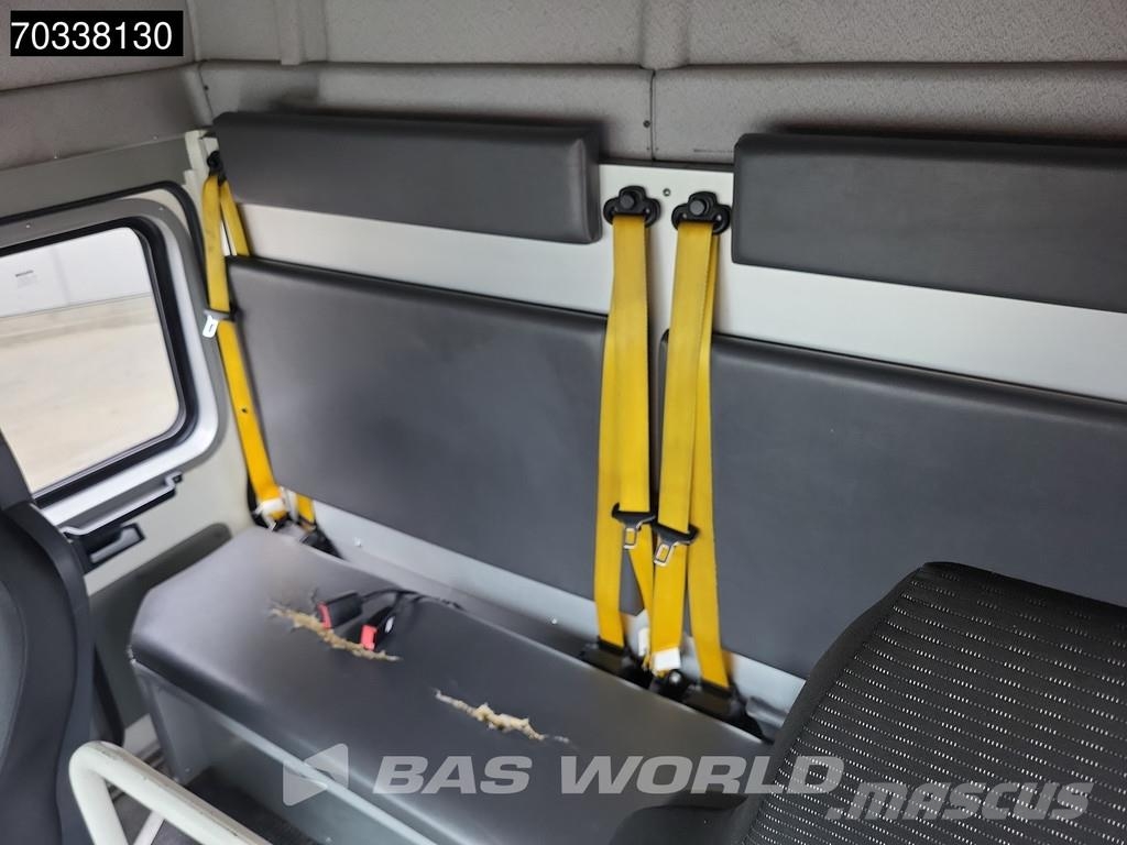 MAN TGS 18.360 4X2 Driving School Euro 6 厢式货车