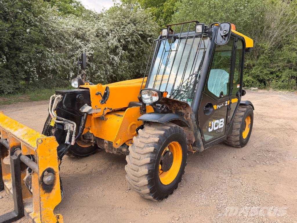 JCB 525-60T5 6 Meter Telehandler 텔러 핸들러