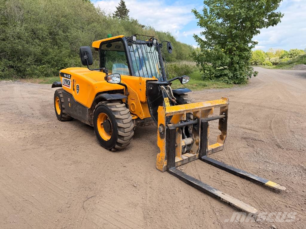 JCB 525-60T5 6 Meter Telehandler 텔러 핸들러