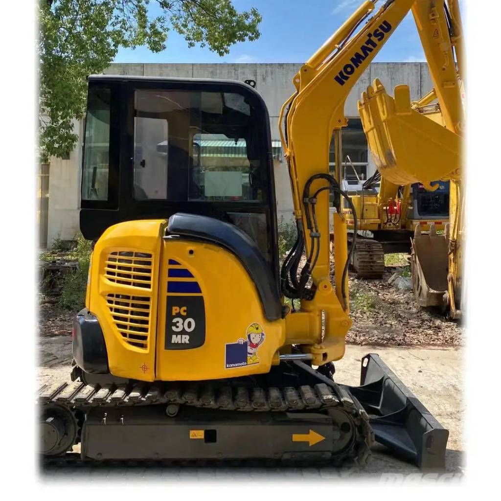 Komatsu PC 30 MR-1 小型挖掘机