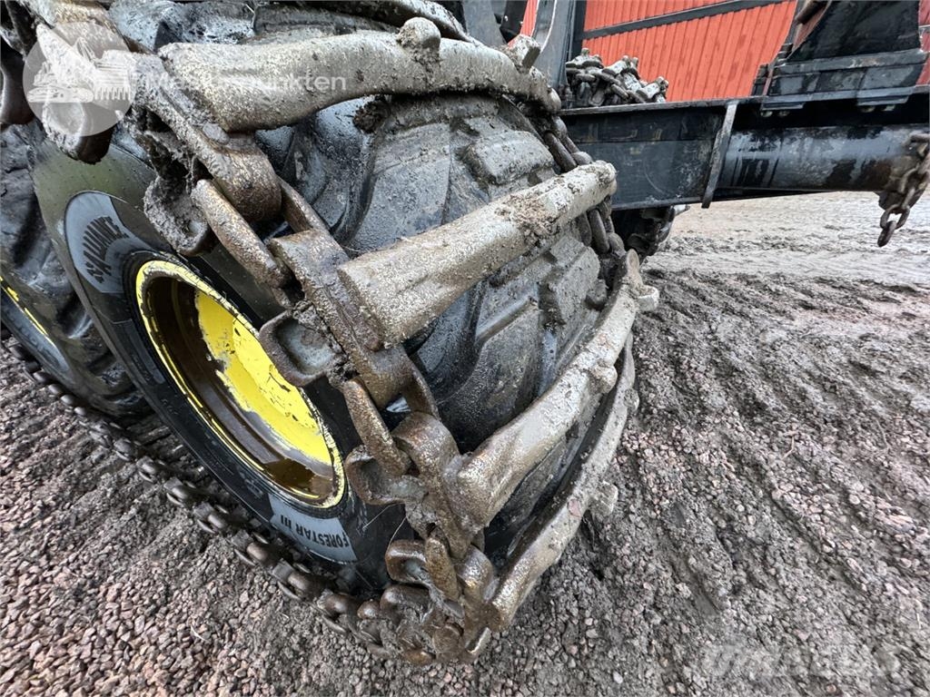John Deere 1910 G Skotare