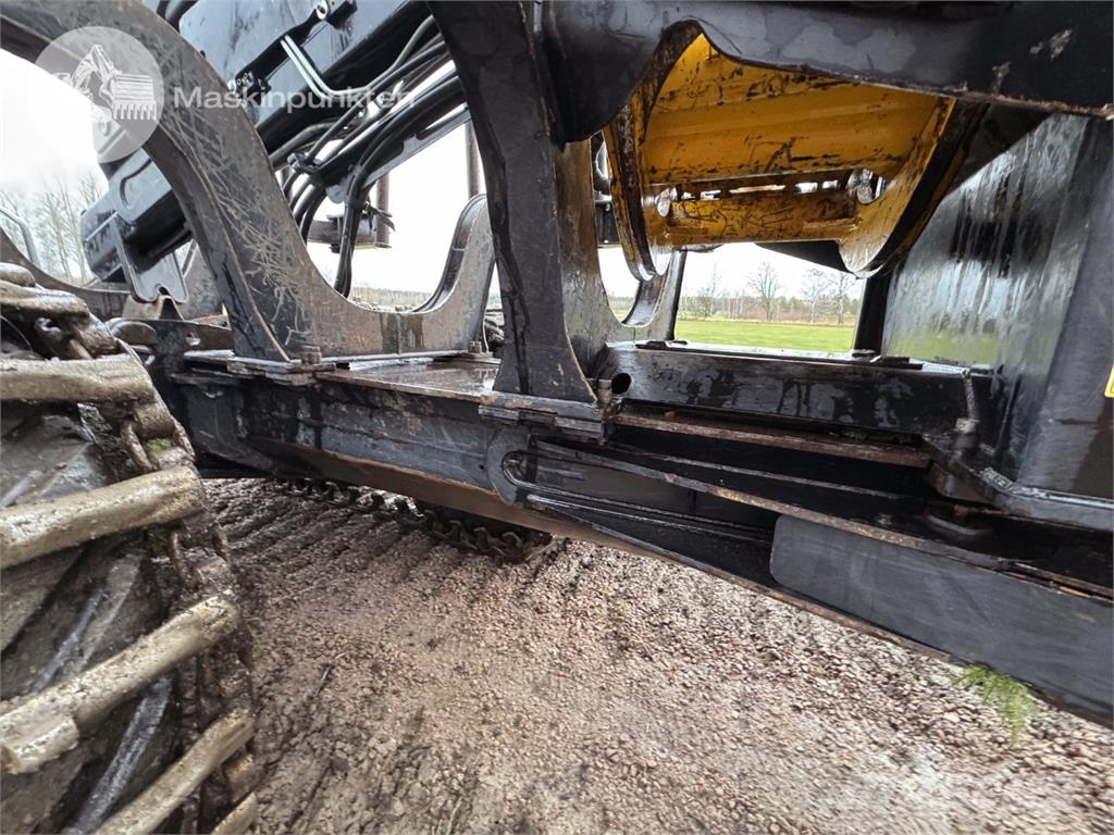John Deere 1910 G Skotare