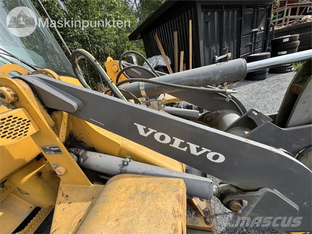 Volvo L30B Z-X 轮式装载机