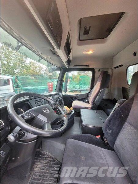 Mercedes-Benz Arocs 1846 Camiones portacubetas