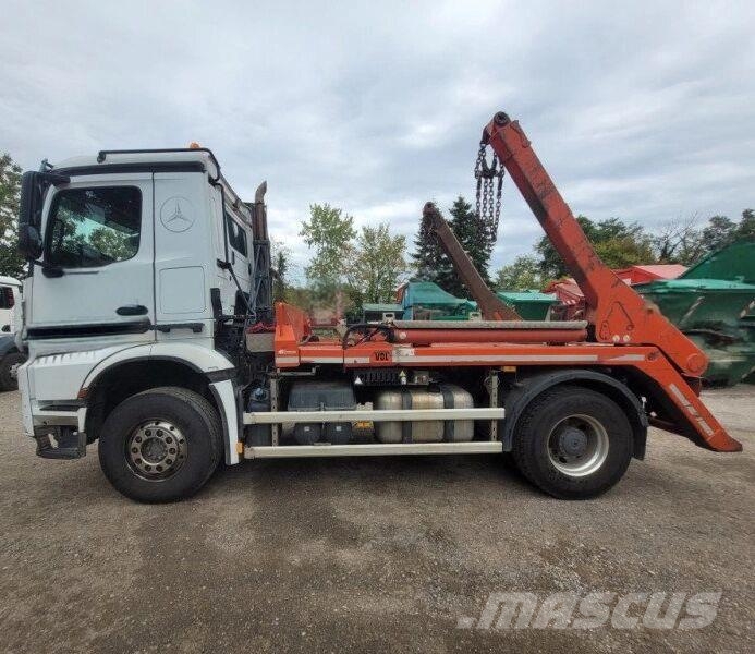 Mercedes-Benz Arocs 1846 Camiones portacubetas