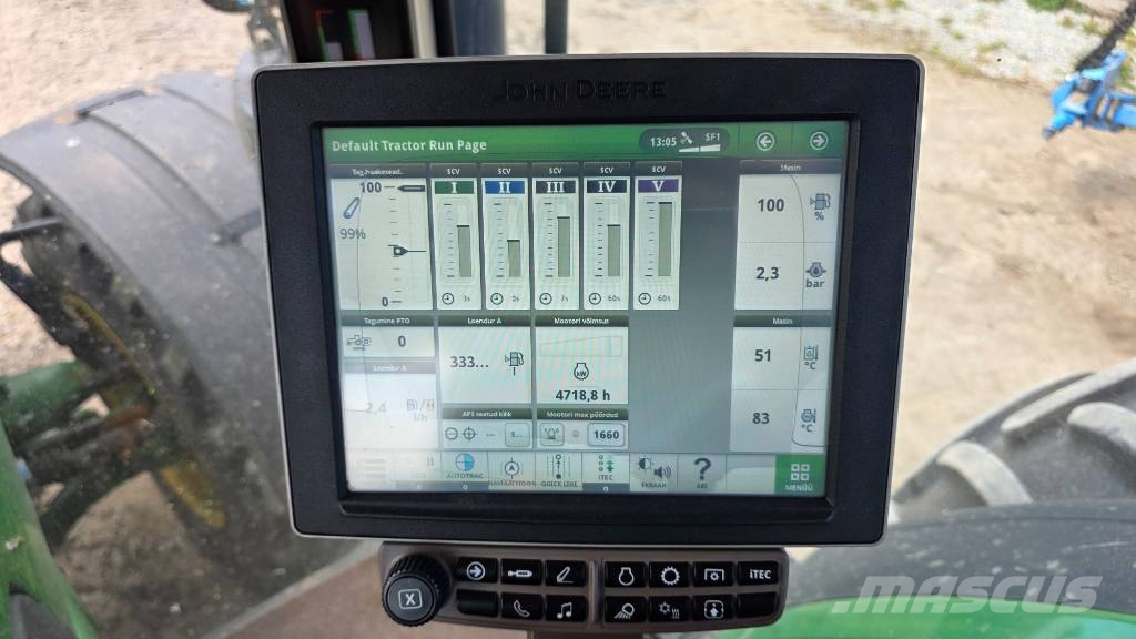John Deere 8320 R Traktorid
