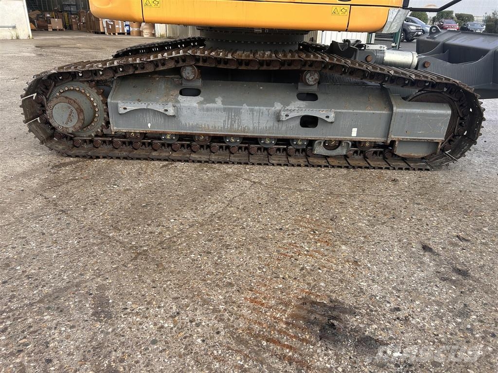 Liebherr R 914 Compact Litronic Pelle sur chenilles