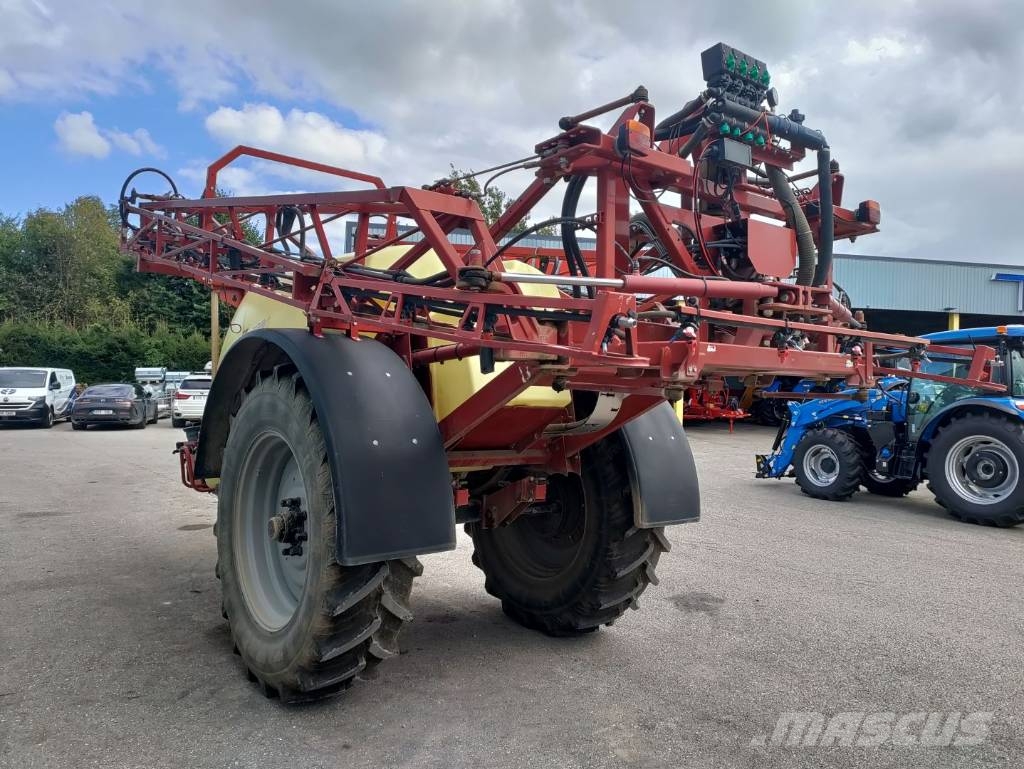 Hardi Navigator 4000 الرشاشات